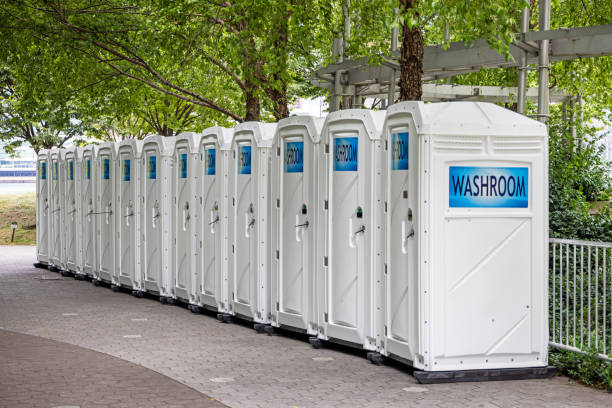 Best Porta potty delivery and setup  in Fair Lakes, VA