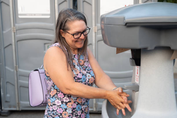 Portable Toilet Options We Offer in Fair Lakes, VA
